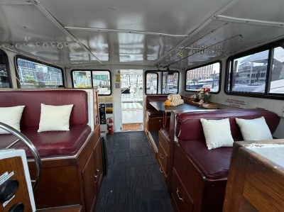 Ycht 140 interior
